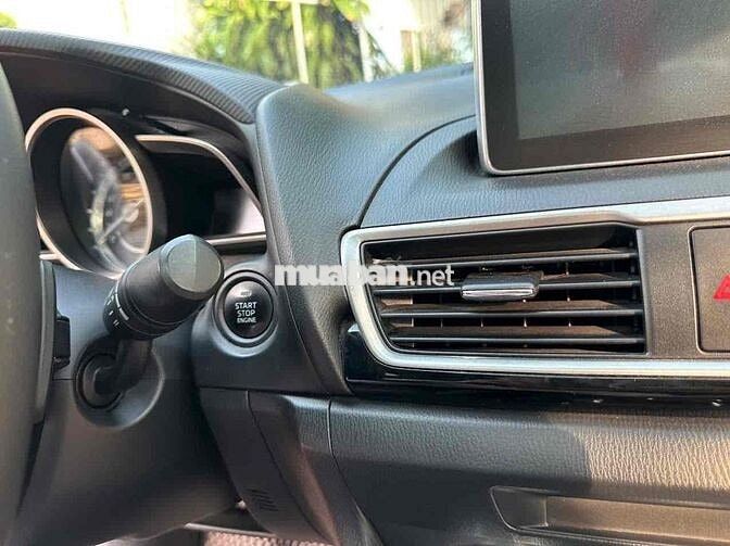Mazda Mazda3 2015 Đỏ
