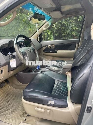 Toyota Fortuner 2012 Tự động Xăng 2.7L Bạc