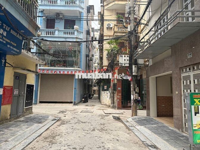 Cho thuê nhà riêng 4 tầng - 75m2 phố Mai Dịch, quận Cầu Giấy