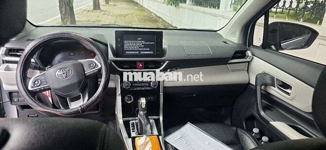 Toyota Veloz CVT 2022 Bạc 80000 km Tự động