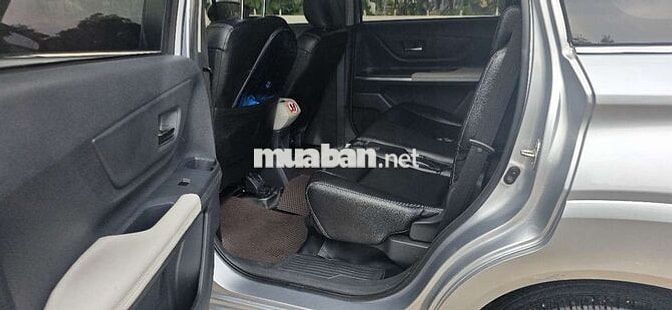 Toyota Veloz CVT 2022 Bạc 80000 km Tự động