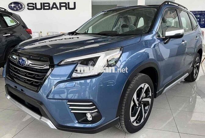 Subaru Forester 2.0 i-S EyeSight Giá ***