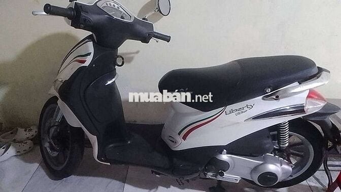 Piaggio Liberty 125 Trắng Ổn định
