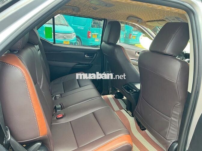 Toyota Fortuner 2.4G 2017 Số sàn Máy dầu Xe Đẹp