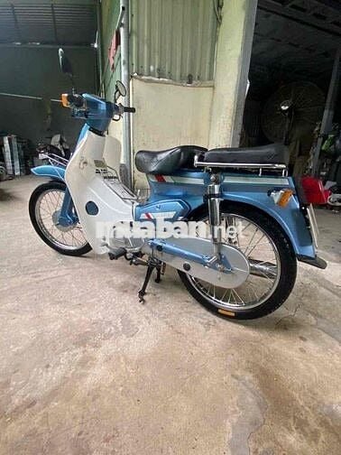 Honda Cub Nhật 84