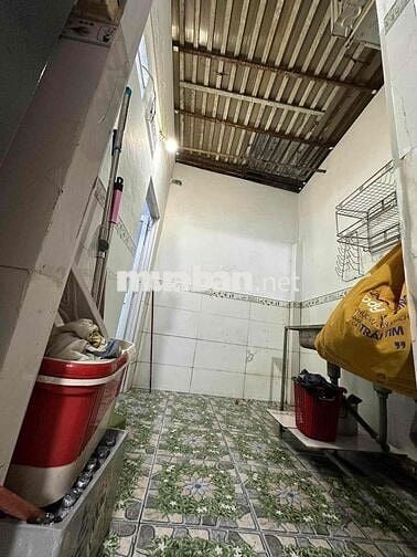 NHÀ KHU SẦM UẤT TDM - SAU LƯNG 30/4 - ngay chung cư happyone