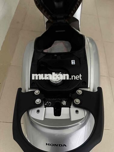 Scoopy 2026 Bạc 4700 km 99AB-28282