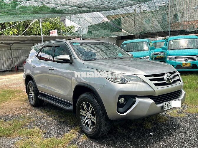 Toyota Fortuner 2.4G 2017 Số sàn Máy dầu Xe Đẹp