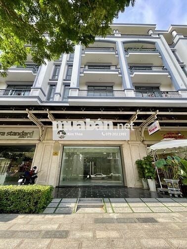 Văn phòng 80m2 tại Vạn Phúc, xuất VAT, hầm xe có bảo vệ. Giá 12,5 tr