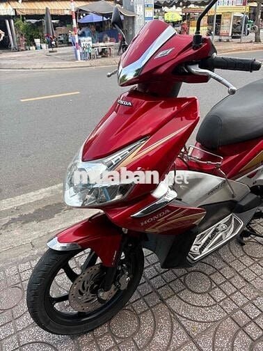 Honda Air Blade 2011 màu Đỏ