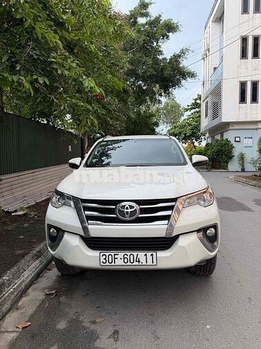 Toyota Fortuner AT 2018 Trắng Tự động 90359 km