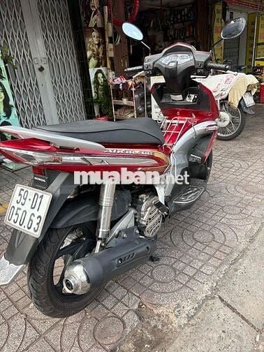 Honda Air Blade 2011 màu Đỏ