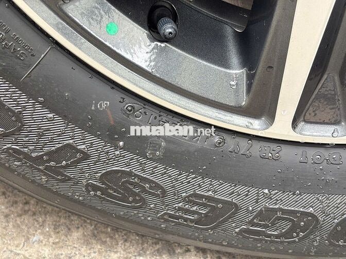 FORTUNER MÁY XĂNG 2019 - TRẮNG NGỌC TRAI - GIÁ TL