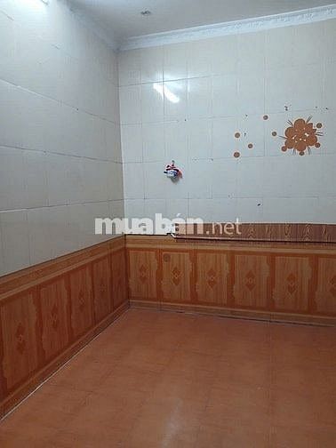 Cho thuê nhà chính chủ, nhà riêng 2 tầng, ngõ Văn Chương, quận Đống Đa