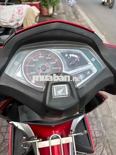 Honda Air Blade 2011 màu Đỏ