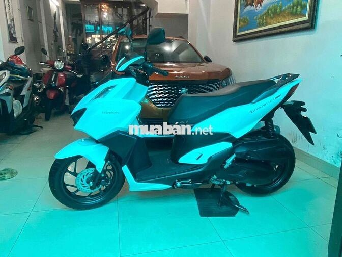 Honda Vario 160 CBS 2024 Trắng camay 6000 km.Bstp
