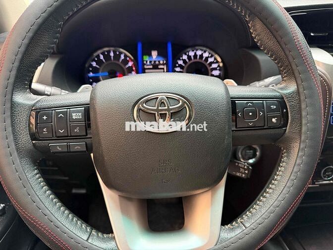 Toyota Fortuner AT 2018 Trắng Tự động 90359 km