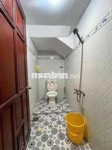 nhà trệt lầu 3pn 3wc sẵn Nội thất KDC Hưng Phú 1