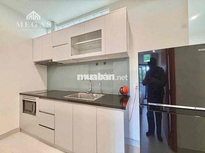 Căn hộ 1PN Cao cấp, 50m2 Full nội thất, ngay Kênh Tân Hoá- Đầm Sen