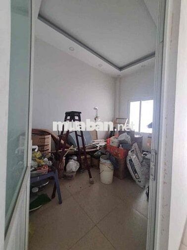 Cho Thuê Nhà  Gần Chợ Đầu Mối Hóc Môn