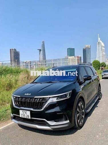 Kia Carnival Luxury 2022 Đen 7 chỗ