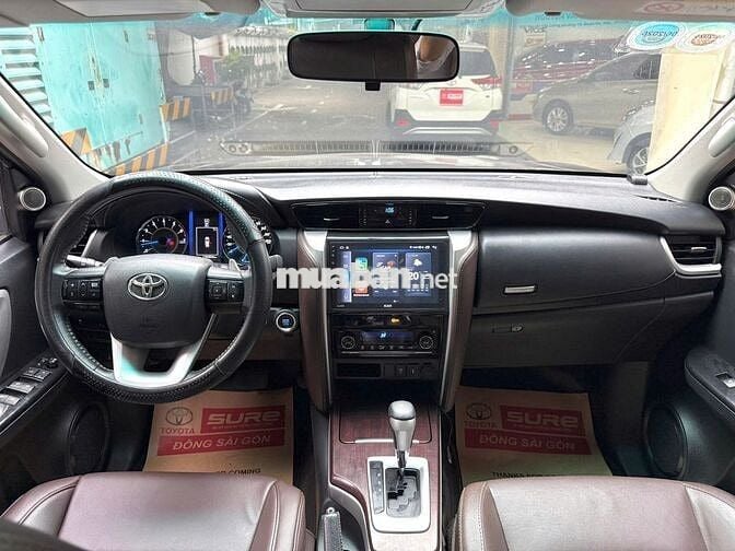 Toyota Fortuner 2.7V AT 2017 Xám