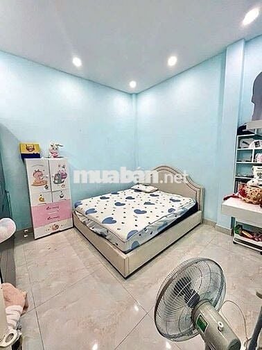 Cần bán gầp nhà cầp 4 P TTN .1 xẹt trường trinh DT 4 x21 1 trệt 1 lửng