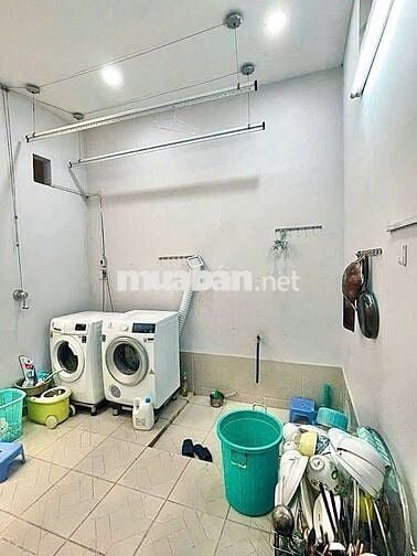 Cần bán gầp nhà cầp 4 P TTN .1 xẹt trường trinh DT 4 x21 1 trệt 1 lửng
