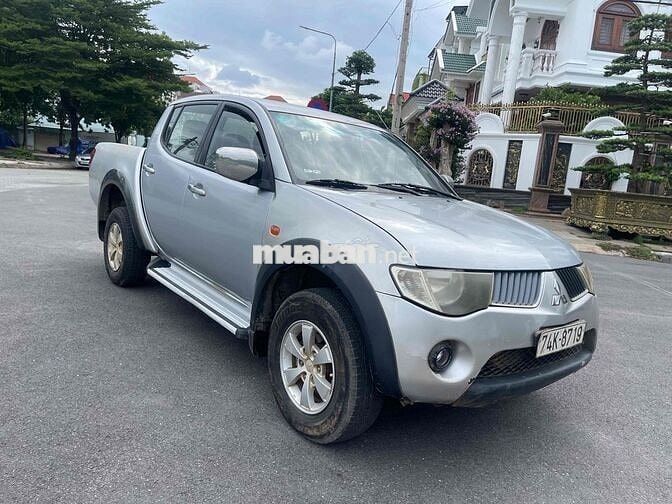 Mitsubishi Triton 2009 Số sàn Bạc