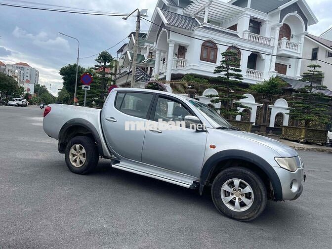 Mitsubishi Triton 2009 Số sàn Bạc
