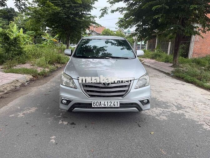 Toyota Innova 2015 Số sàn Bạc