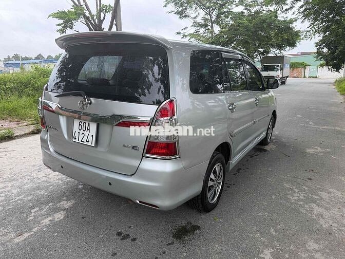 Toyota Innova 2015 Số sàn Bạc