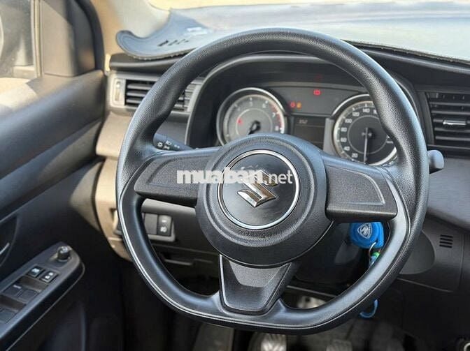 Suzuki Ertiga 2022 Số sàn xe gai đình đi ít