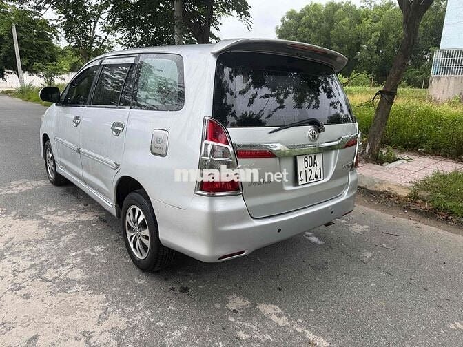 Toyota Innova 2015 Số sàn Bạc