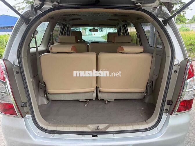 Toyota Innova 2015 Số sàn Bạc