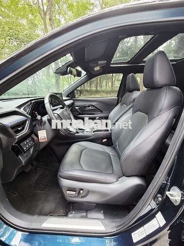 Toyota Yaris Cross 1.5HEV 2023 - Xe Lướt tại Hãng