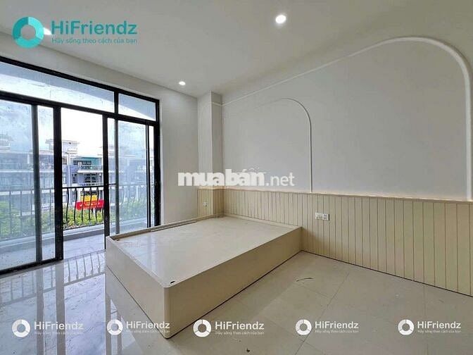 VẠN PHÚC CITY BAN CÔNG FULL NỘI THẤT THANG MÁY HẦM XE NGAY CỔNG