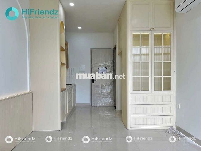VẠN PHÚC CITY BAN CÔNG FULL NỘI THẤT THANG MÁY HẦM XE NGAY CỔNG