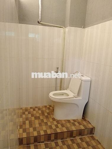 Cho thuê nhà nguyên căn 140 m2 cuối đường Tôn Đản, Cẩm Lệ, Đà Nẵng