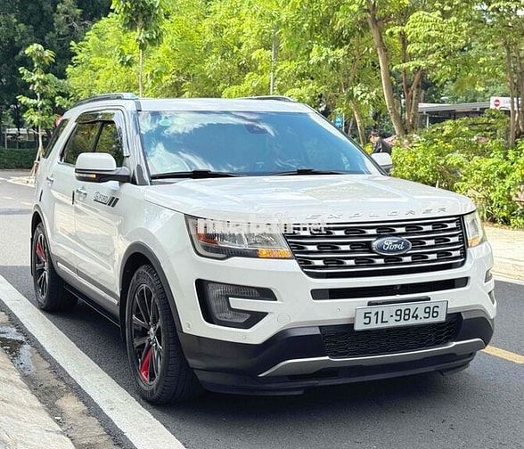 Ford Explorer Limited 2017 Mỹ Trắng xe gia đình