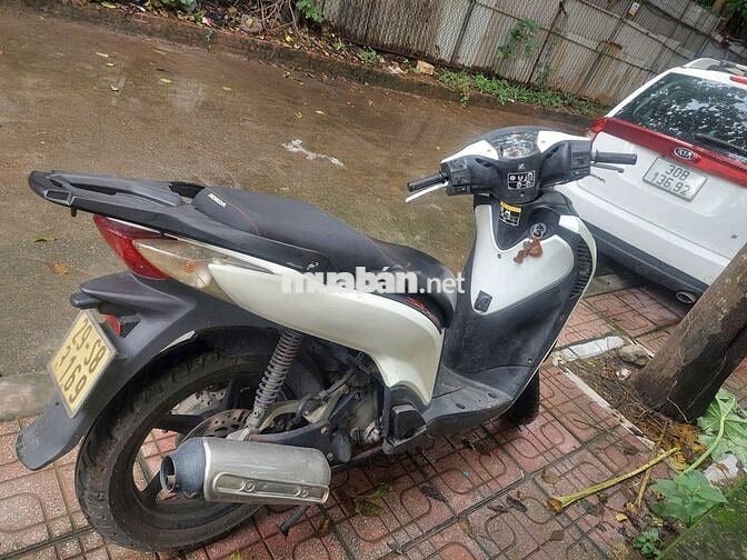 Honda SH Trắng Đã sử dụng