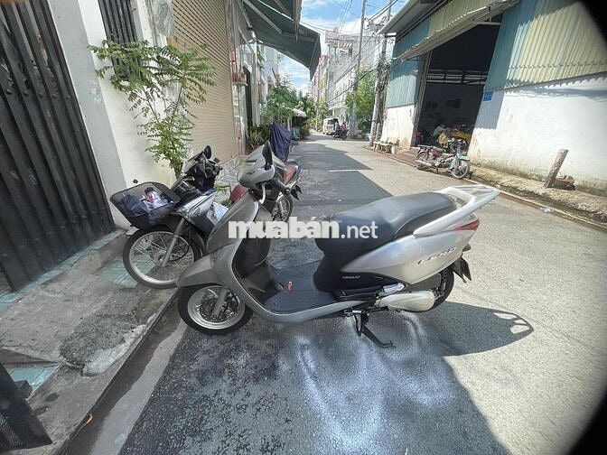Honda Lead 2011 Bạc