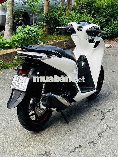 Honda SH 125i Sporty 2023 Trắng đen spoty