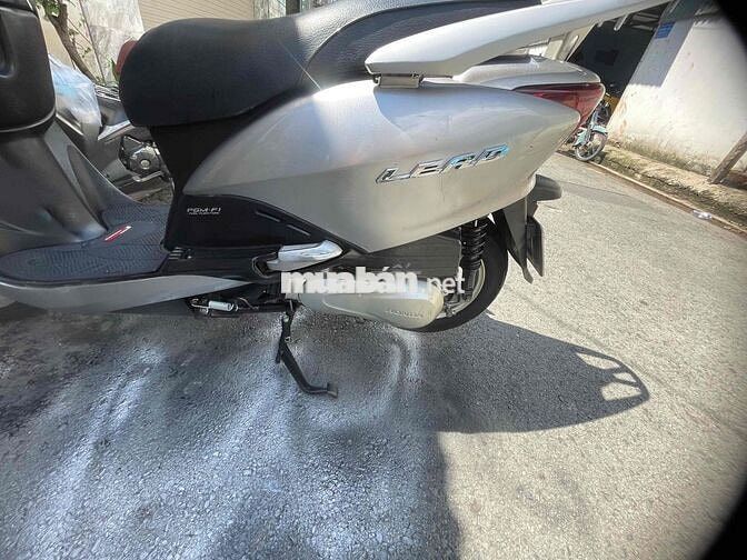 Honda Lead 2011 Bạc