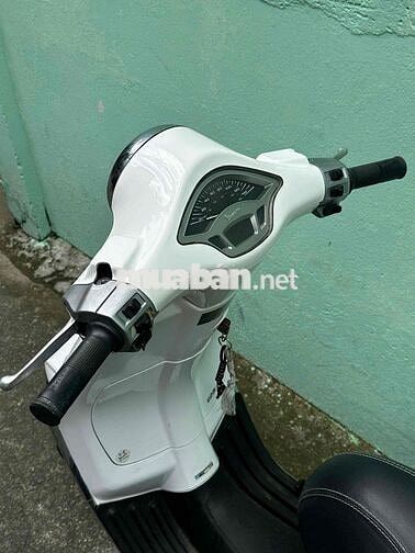 Piaggio Vespa Primavera 2015 xe đẹp - hỗ trợ góp