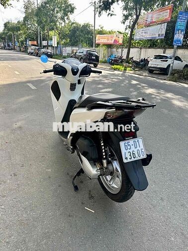 Honda SH 125 Trắng