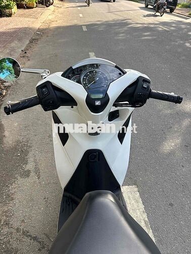 Honda SH 125 Trắng