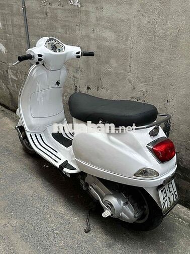 Piaggio Vespa LX125 máy êm xe đẹp chuẩn