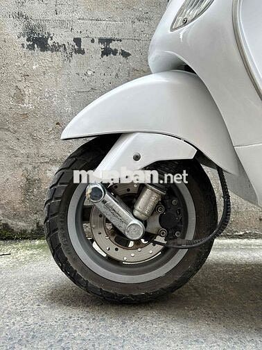 Piaggio Vespa LX125 máy êm xe đẹp chuẩn