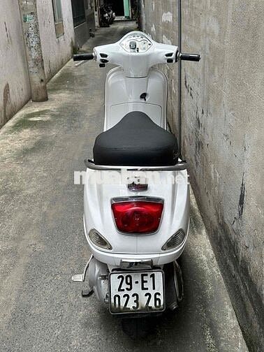 Piaggio Vespa LX125 máy êm xe đẹp chuẩn